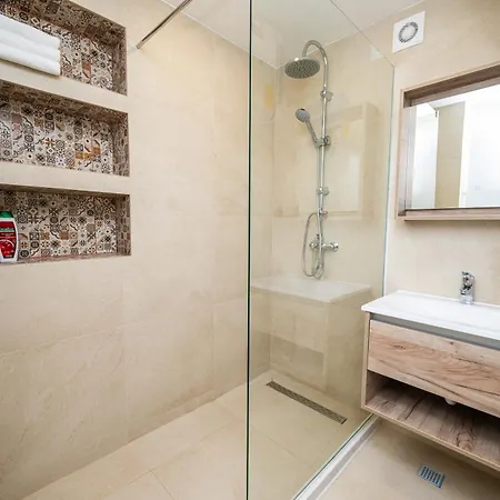 Modern 1 Bdr With Balcony Apartamento